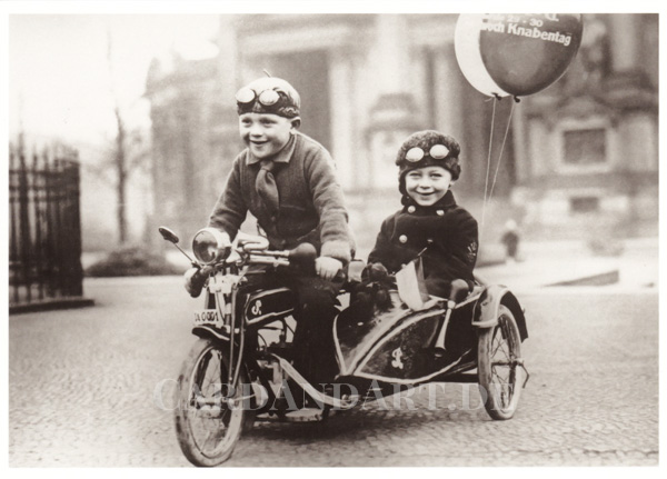 Auf-grosser-Fahrt-PostkarterByUBuYNQnrVG Auf großer Fahrt - Postkarte